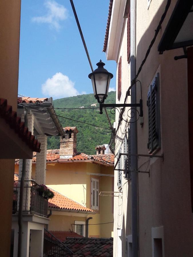 Padelica Apartment Moscenicka Draga Bagian luar foto